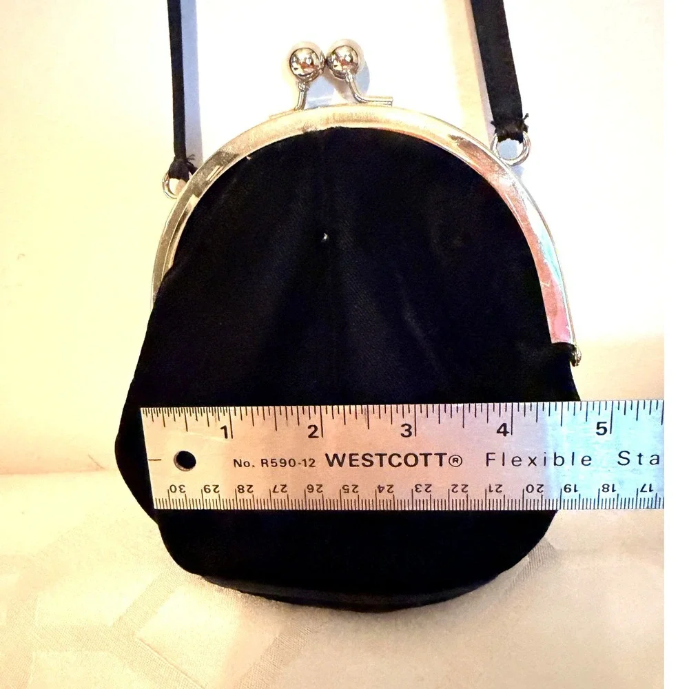 NYTLITES Evening Bag Women Small Black Excellent Velvet Kiss Lock Formal Clutch